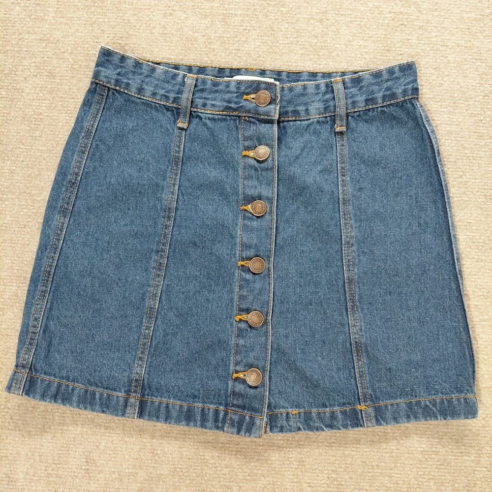 Forever 21‎ Women's SMALL 26